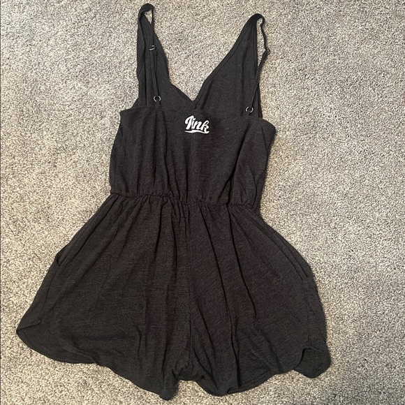 Brand new Victoria’s Secret gray romper with pockets - Picture 2 of 3